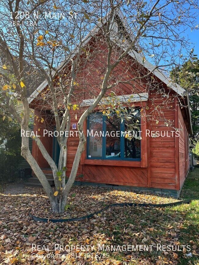 Foto del edificio - 1208 N Main St