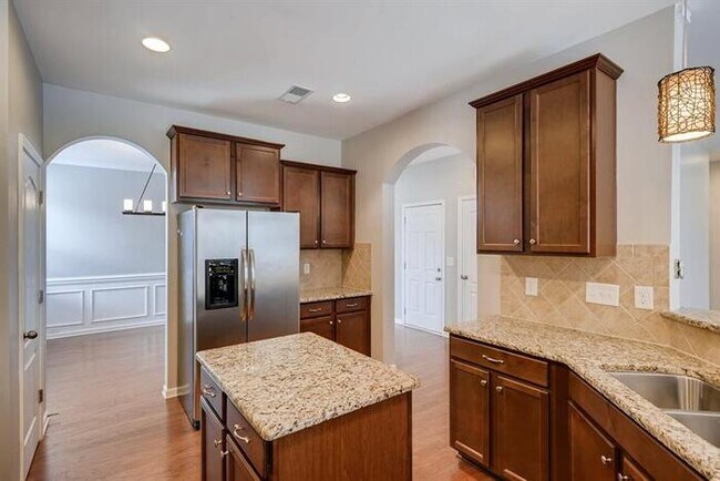 Building Photo - 111 Rougemont Ln, Mooresville, NC, 28115