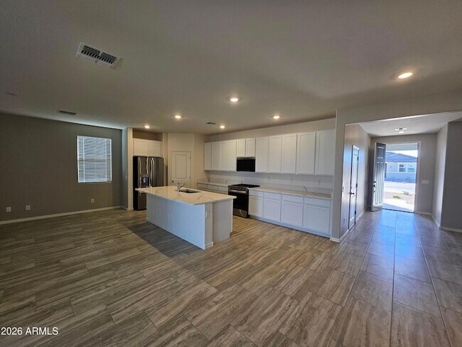 Foto del edificio - 3010 E Augusta Ave