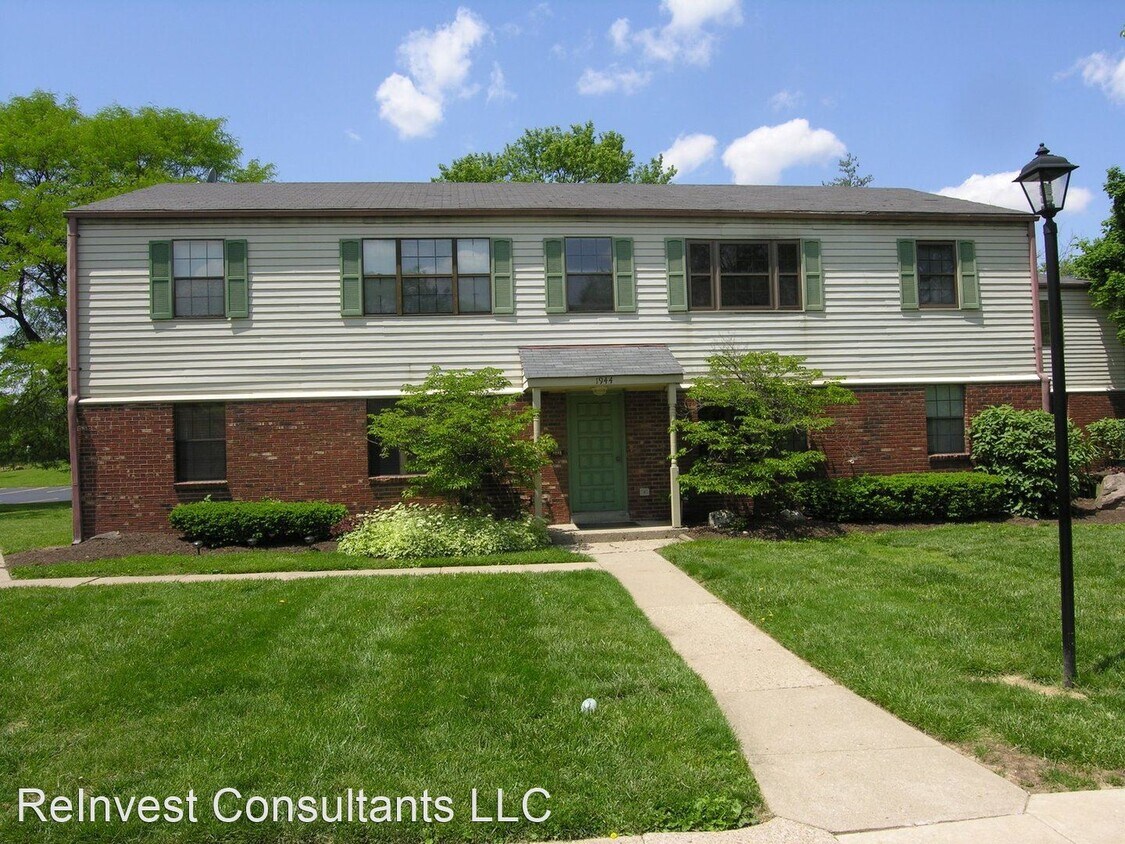Primary Photo - 2 br, 1 bath House - 1944 Chaucer Dr #B
