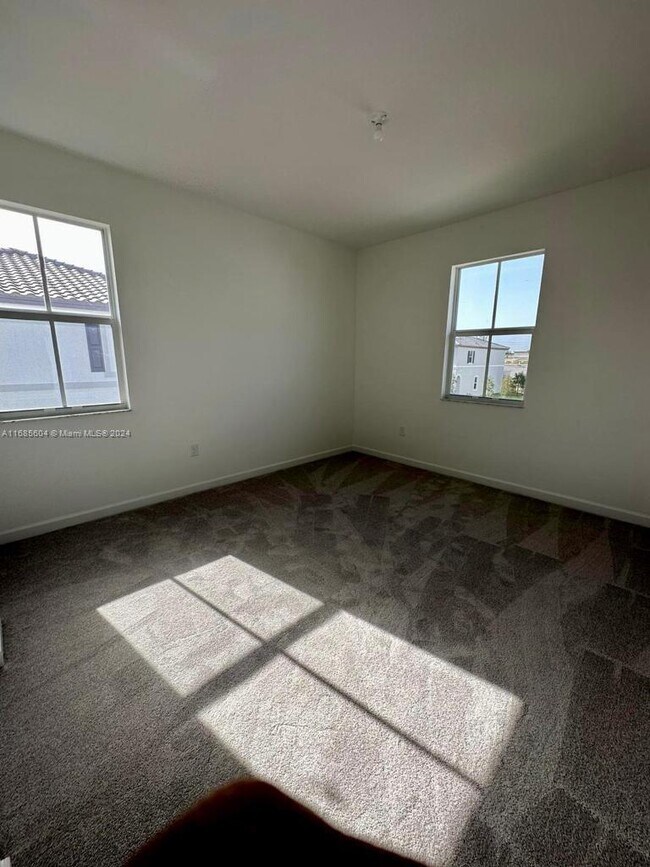 Foto del edificio - 11961 NW 47th Manor