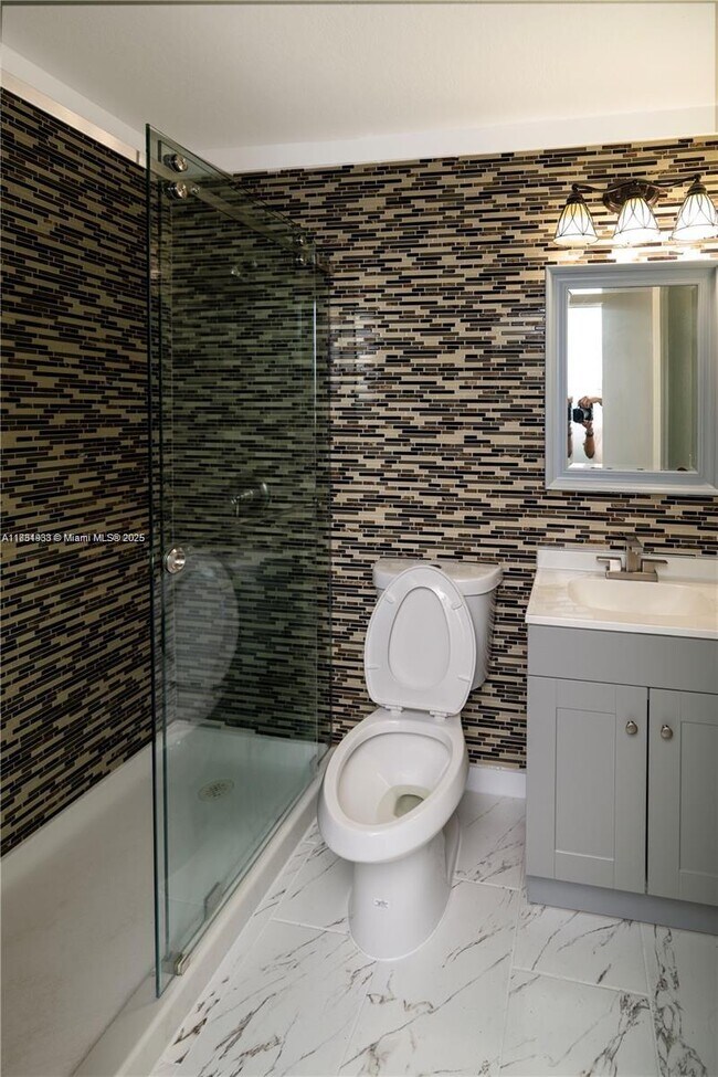 Foto del edificio - 8110 SW 4th Pl