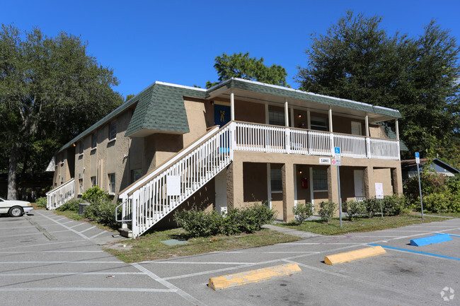 Building Photo - Cornerstone Apartments
