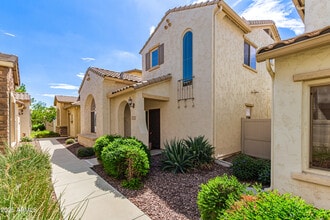 Building Photo - 2143 W Le Marche Ave