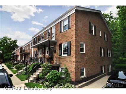 Building Photo - 116 Texas Ave