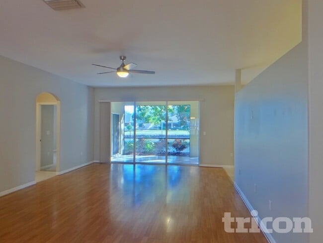 Foto del edificio - 5811 28th St E