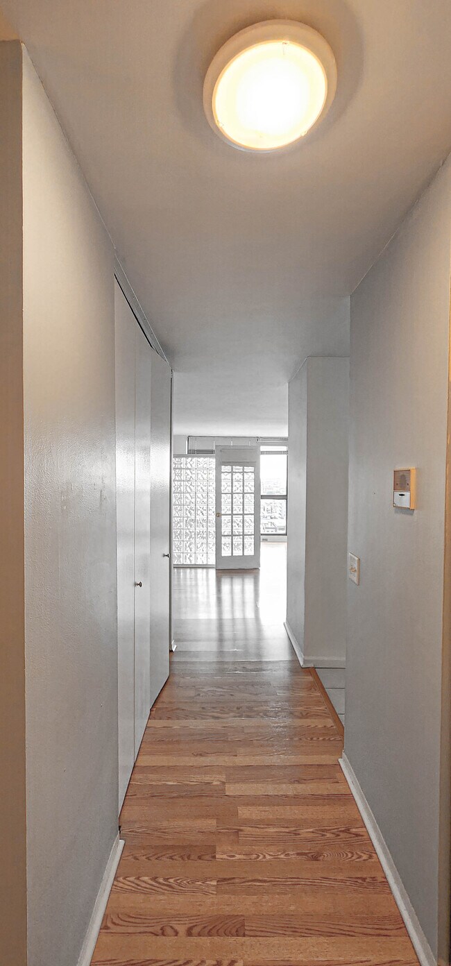Foto del edificio - 1540 N La Salle Dr