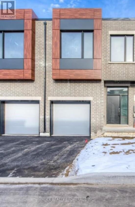 Primary Photo - 416-416 Dundas St S
