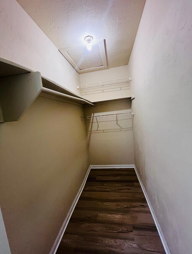 Foto del edificio - 3207 Jim Lee Rd