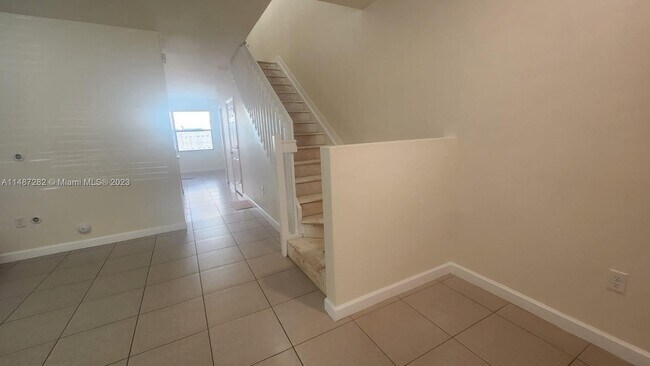 Foto del edificio - 11523 SW 248th Ln