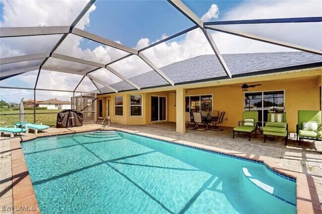 Foto del edificio - 923 SW 28th Terrace