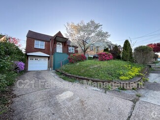 Building Photo - 236 Highland Ave