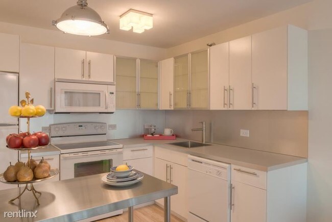 Foto del edificio - 1129 N Dearborn St