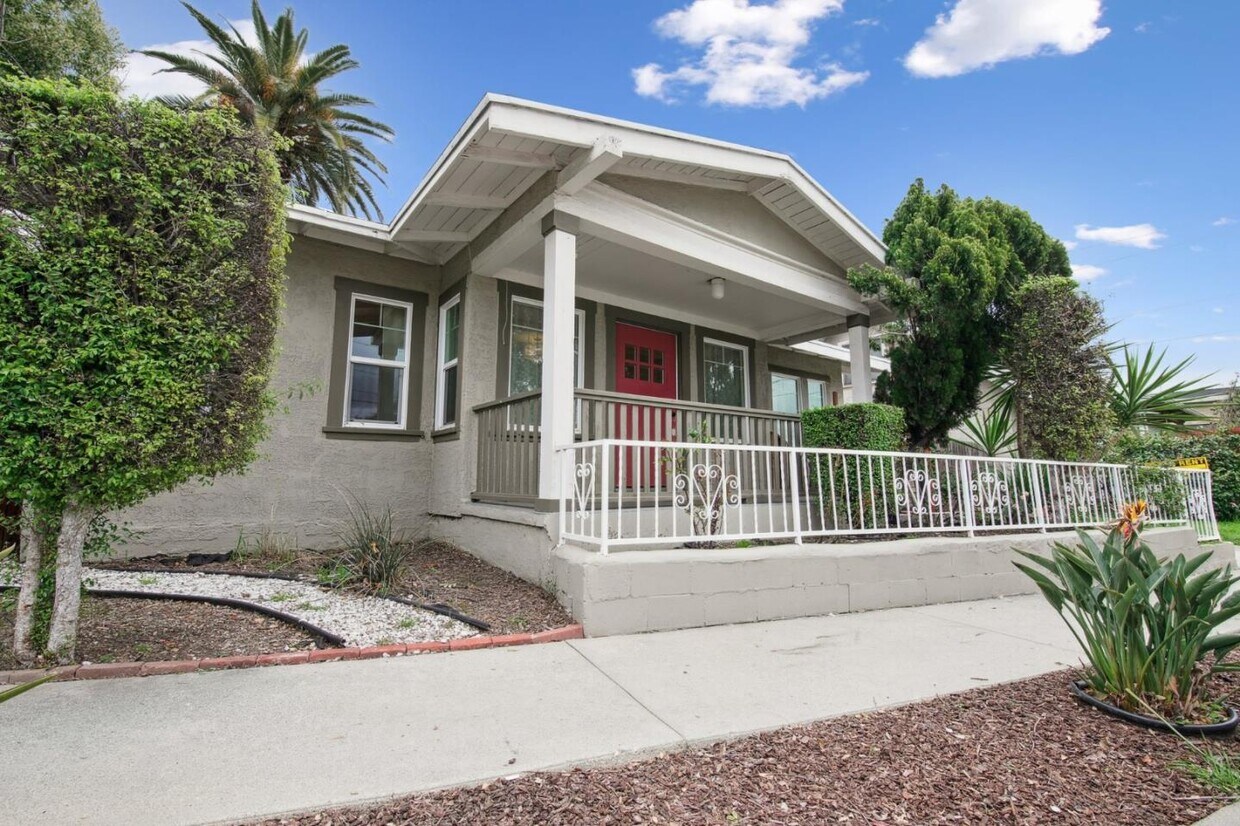 2120 Marengo Ave Houses in Altadena, CA Westside Rentals