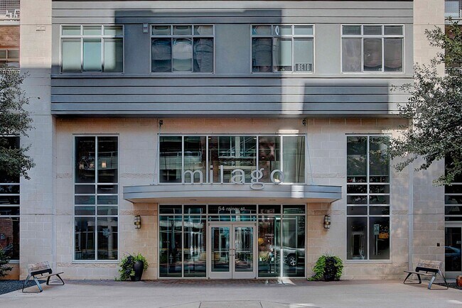 Foto del edificio - 54 Rainey St
