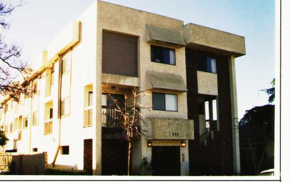 Foto del edificio - 614 Salem St