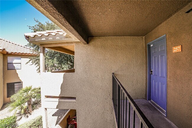 Foto del edificio - 3135 S Mojave Rd