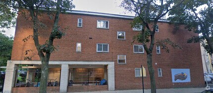 Building Photo - 2600 W Logan Blvd
