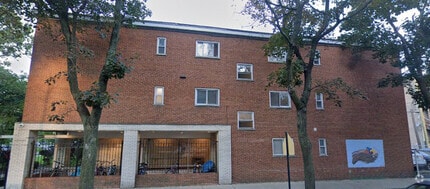 Building Photo - 2600 W Logan Blvd