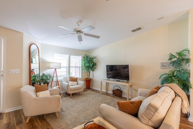 Building Photo - 2968 Eagle's Nest Way