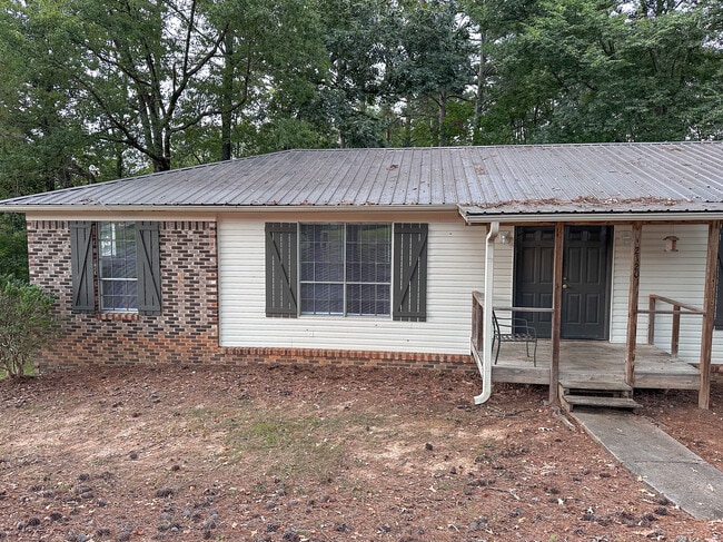 Duplex - 2120 Francis St