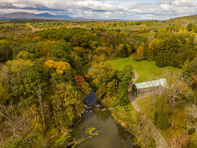 Foto del edificio - 190 Walkers Mills Rd