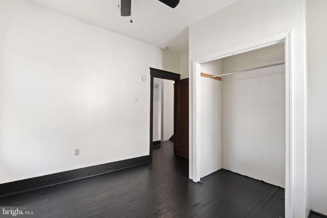 Foto del edificio - 724 Ash Ave