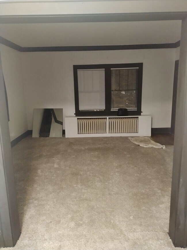 Foto del edificio - 313 N 7th Ave E
