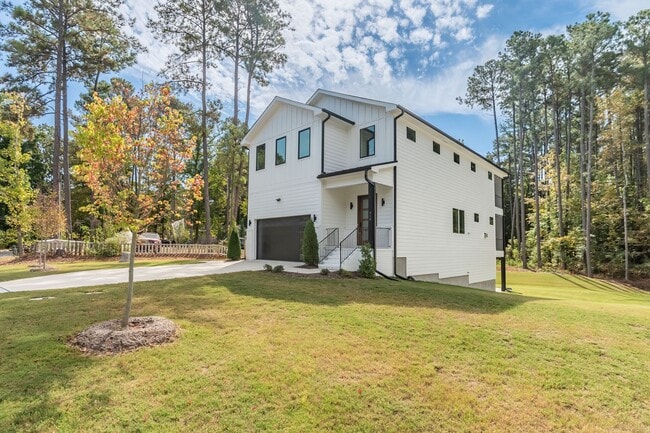 Photo - Custom 5 bedroom, 5 bathroom home with Woo...