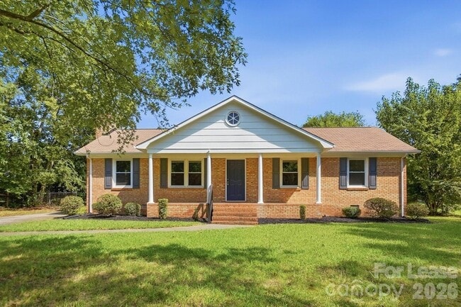 Building Photo - 12011 Merriweather Dr