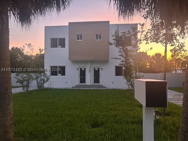Building Photo - 723 NW 19th St