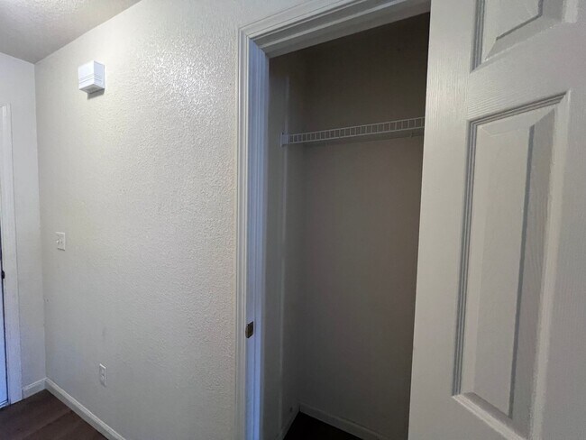 Foto del edificio - 6308-MF2-E1