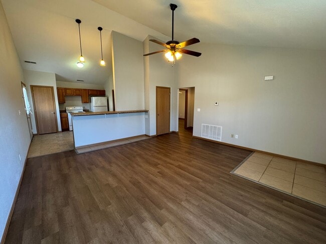 Foto del edificio - 36/38 Amy Lynn Drive