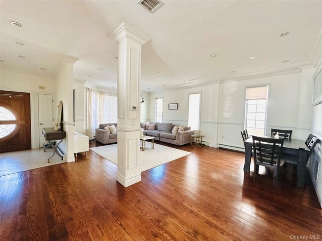 Foto del edificio - 48 MacFarland Ave