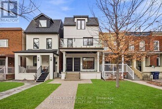 Building Photo - 390 St Clarens Ave