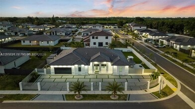 Building Photo - 13305 SW 190th Terrace