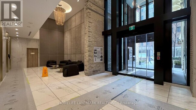 Photo du bâtiment - 634 Church St