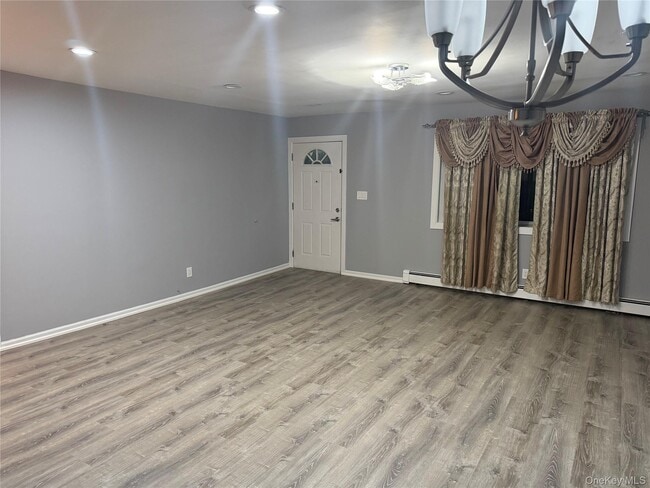 Foto del edificio - 133-30 125th St