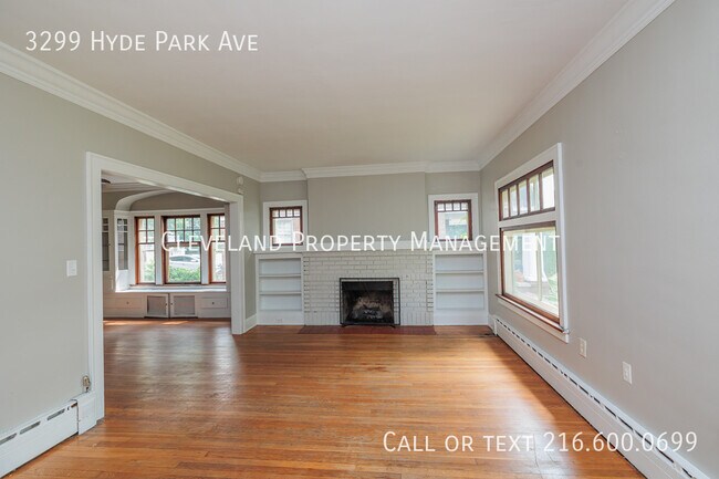 Foto del edificio - 3299 Hyde Park Ave