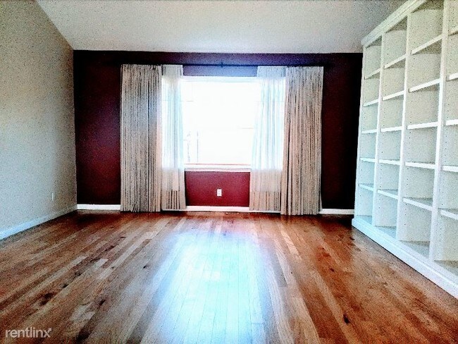 Building Photo - 5142 Ridgegate Way