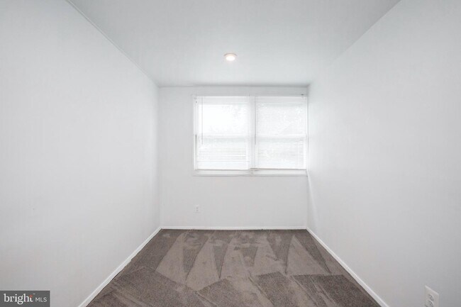 Building Photo - 3218 Tartarian Ct