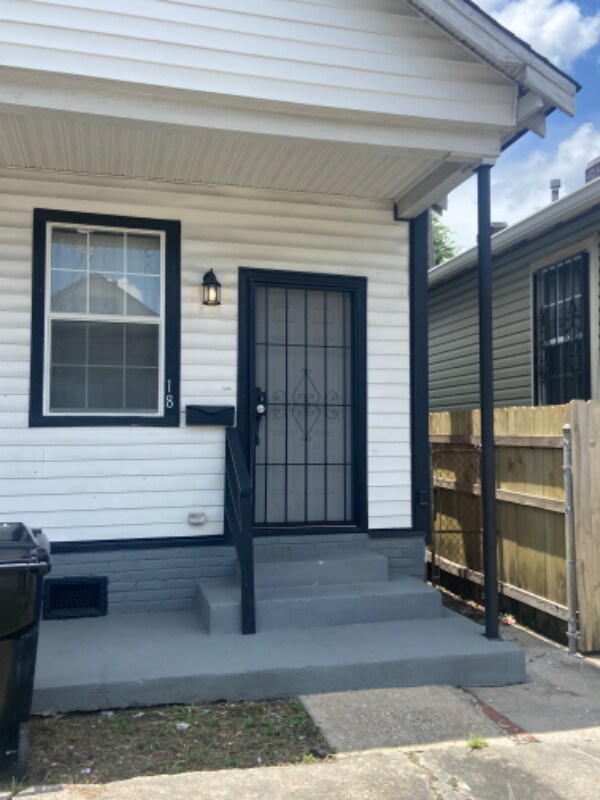 Photo - 1818 Allen St