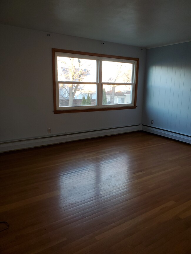 Living room - 3 Sumner Ave
