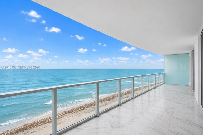 Foto del edificio - 3951 S Ocean Dr