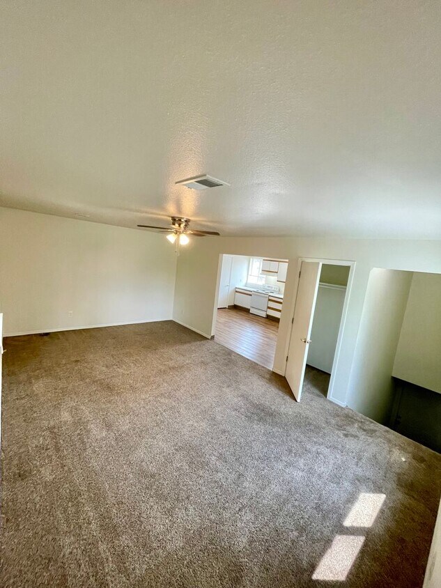 Photo - 1443 Centennial Drive