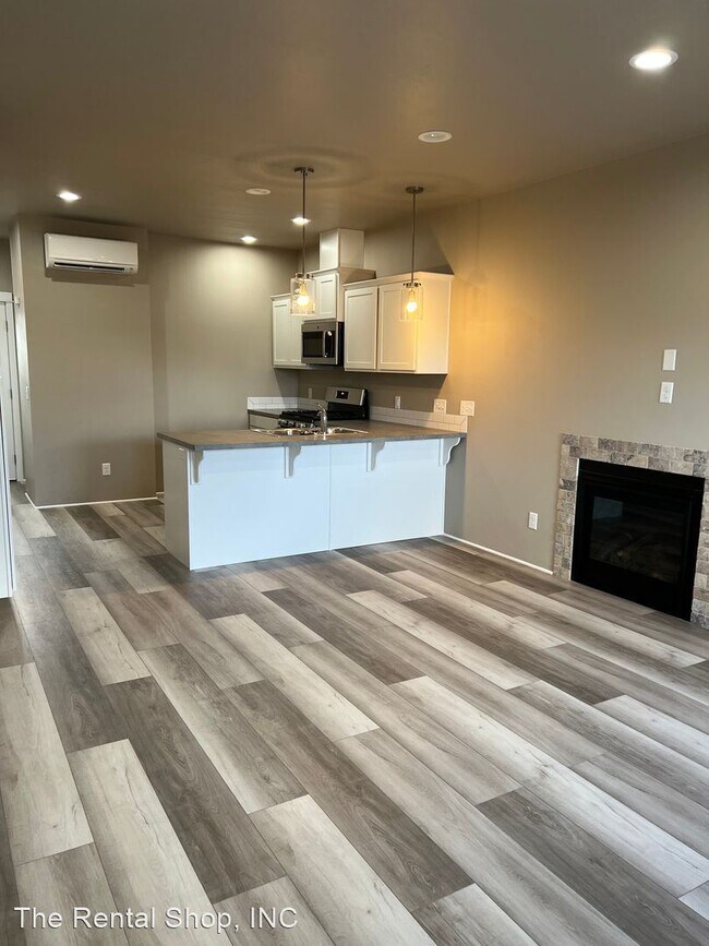 Foto del edificio - 2 br, 2.5 bath House - 1011 SE 5th Street