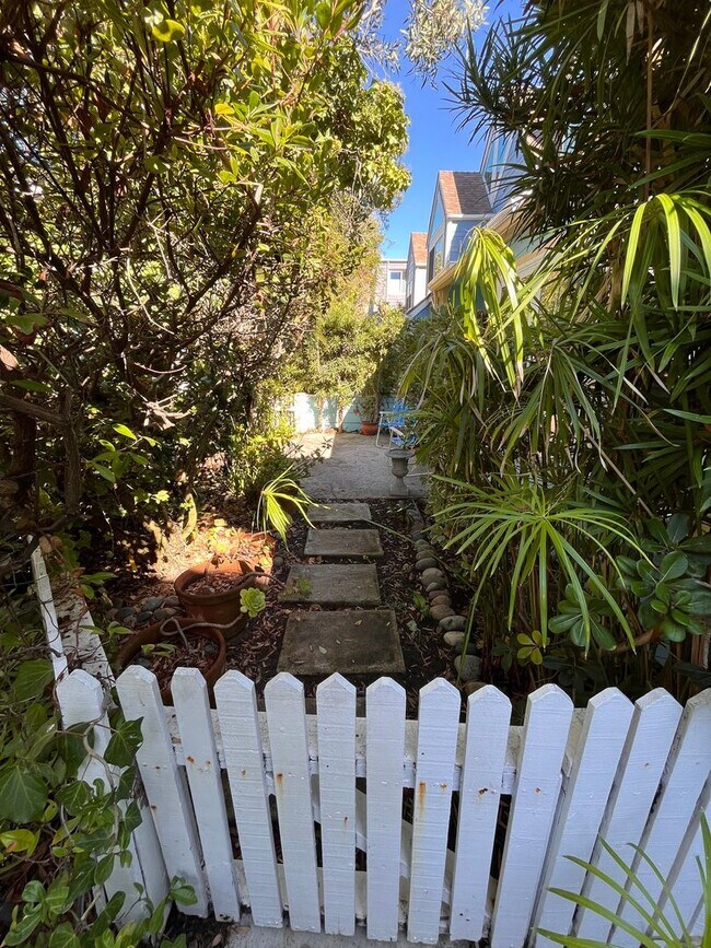 Foto del edificio - Mission Beach, 2 bedroom, 2 bathroom, with...