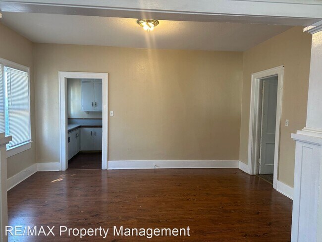 Foto del edificio - 2 br, 1 bath House - 317 N. Jackson St.