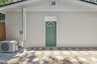 Building Photo - 1108 Blair Rd