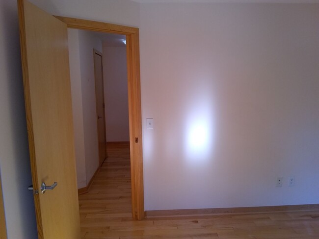 Foto del edificio - 2 Bedroom, 2 Bathroom Lake View Condo